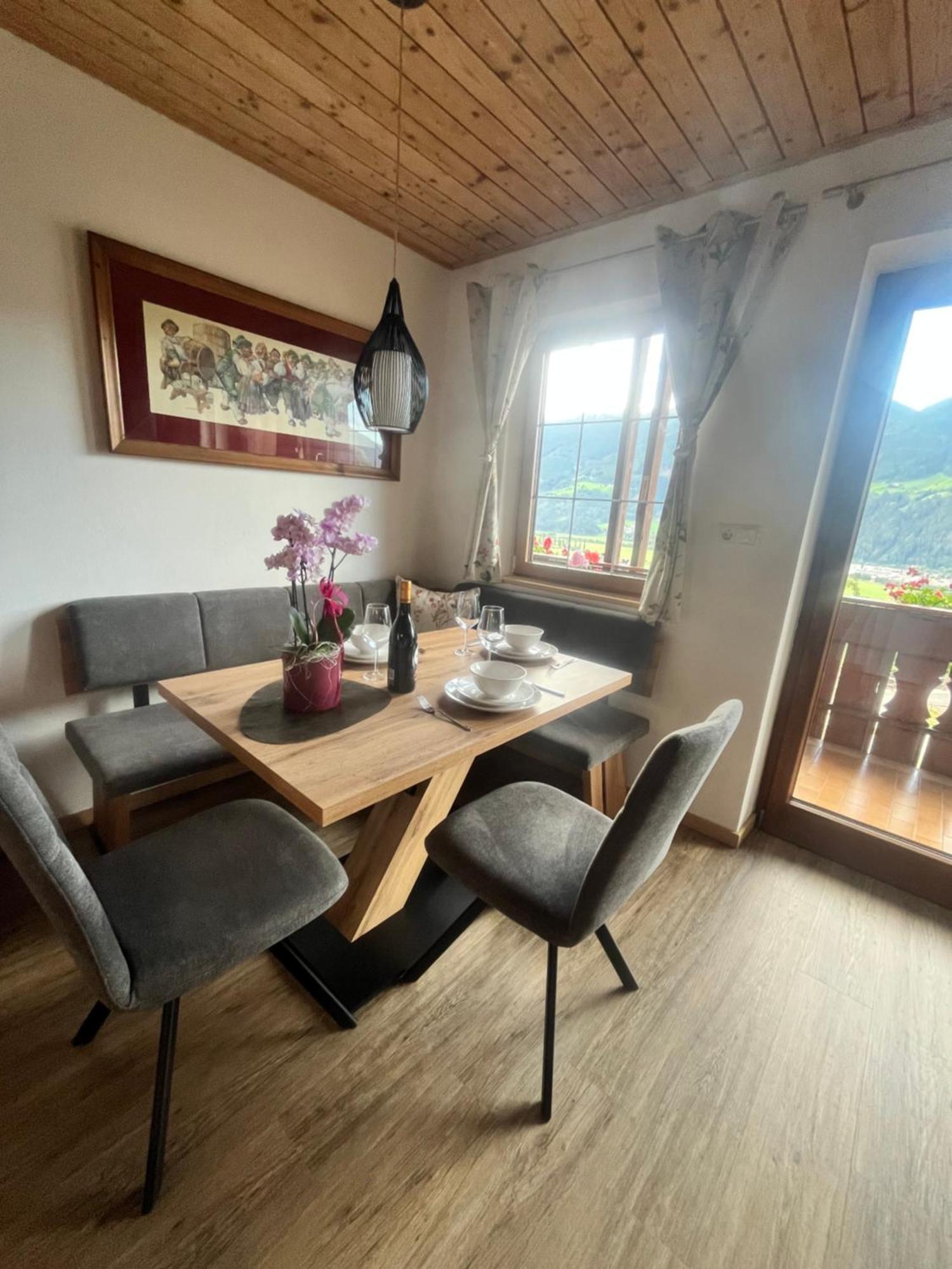 Stroblhof Lägenhet Sterzing Exteriör bild